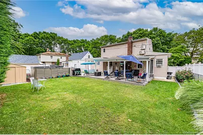 24207 83rd Avenue, Bellerose, NY 11426 - Photo 29
