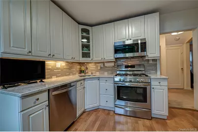 24207 83rd Avenue, Bellerose, NY 11426 - Photo 13