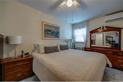 24207 83rd Avenue, Bellerose, NY 11426 - Photo 21