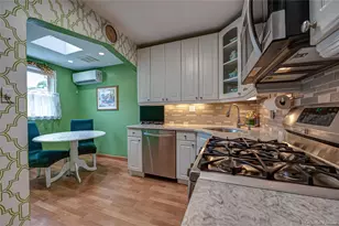 242-07 83rd Ave, Bellerose, NY 11426 - Photo 15
