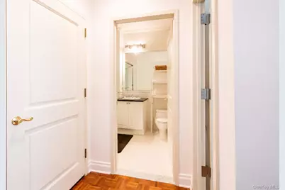 1 Scarsdale Road #409, Tuckahoe, NY 10707 - Photo 25