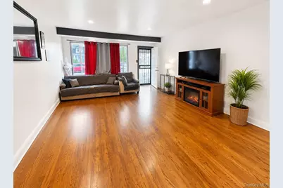 10713 Sutter Avenue, Ozone Park, NY 11417 - Photo 9