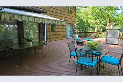 19 York Drive, New City, NY 10956 - Photo 5