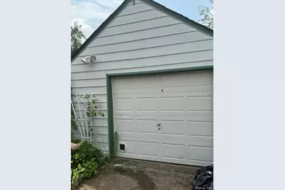 852 Henry Street, Uniondale, NY 11553 - Photo 3