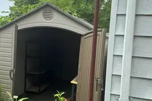 852 Henry St, Uniondale, NY 11553 - Photo 29