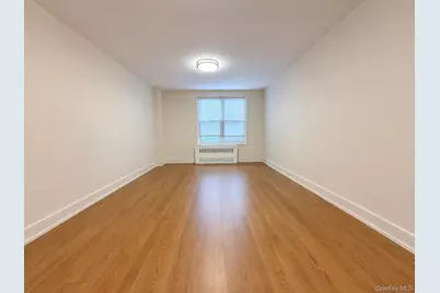 142-20 Franklin Avenue #3R, Flushing, NY 11355 - Photo 3
