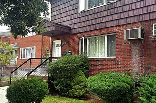 142-11 254th St, Rosedale, NY 11422 - Photo 5