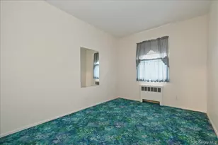 48 E 1st St, Freeport, NY 11520 - Photo 9
