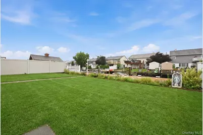 48 E 1st Street, Freeport, NY 11520 - Photo 29