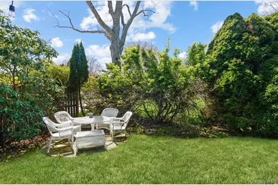 570 Hampton Road #31, Southampton, NY 11968 - Photo 17