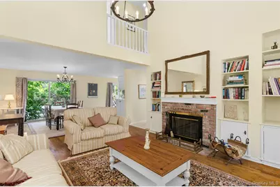570 Hampton Road #31, Southampton, NY 11968 - Photo 5