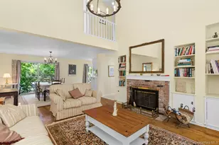 570 Hampton Rd, Southampton, NY 11968 - Photo 5