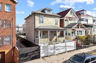 831 E 224th St, Bronx, NY 10466 - Photo 15