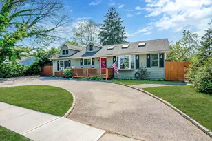1096 Manor Ln, Bay Shore, NY 11706 - Photo 3