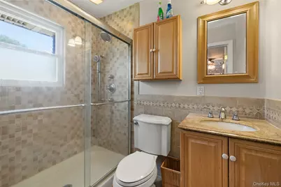 36 Fairway Drive, Old Bethpage, NY 11804 - Photo 13
