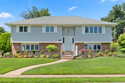 36 Fairway Drive, Old Bethpage, NY 11804 - Photo 1