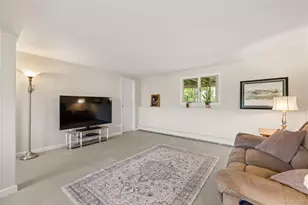 36 Fairway Dr, Old Bethpage, NY 11804 - Photo 7