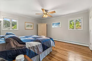 36 Fairway Dr, Old Bethpage, NY 11804 - Photo 11