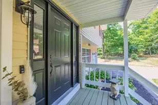 22 Bellhaven Rd, Bellport, NY 11713 - Photo 5