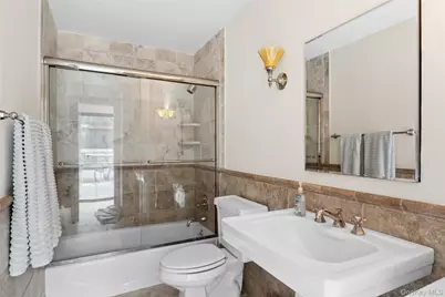 26 Woodland Way, Quogue, NY 11959 - Photo 17