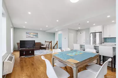 100 W Broadway #6C, Long Beach, NY 11561 - Photo 1