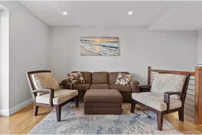 100 W Broadway #6C, Long Beach, NY 11561 - Photo 3