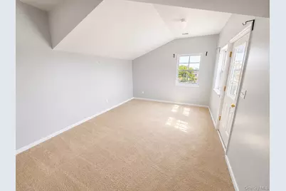 192 White Sands Way, Arverne, NY 11692 - Photo 11