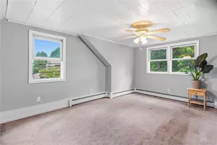 2 Seminole Dr, Bay Shore, NY 11706 - Photo 21