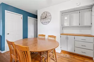 2 Seminole Dr, Bay Shore, NY 11706 - Photo 7