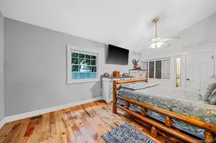 208 Avenue C, Ronkonkoma, NY 11779 - Photo 15