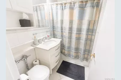 209-10 41st Ave #3N, Bayside, NY 11361 - Photo 9
