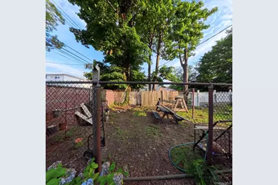 13734 167th Street, Jamaica, NY 11434 - Photo 9