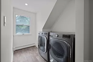 9 Three Sisters Rd, Saint James, NY 11780 - Photo 17