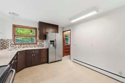 72 South Terrace, Fishkill, NY 12524 - Photo 7