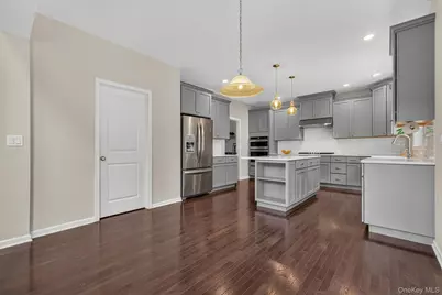 57 E Van Buren Way, Hopewell Junction, NY 12533 - Photo 17