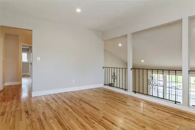 18 Linden Street, Selden, NY 11784 - Photo 27