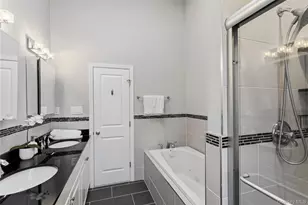 17 Woodwaye Rd, Plainview, NY 11803 - Photo 27