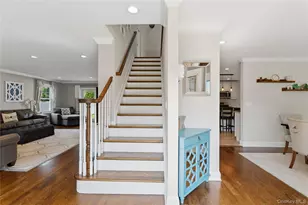 17 Woodwaye Rd, Plainview, NY 11803 - Photo 21