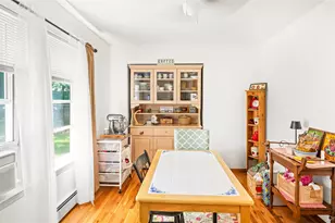 370 S Country Rd, Brookhaven, NY 11719 - Photo 25