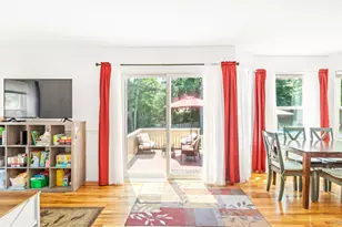 370 S Country Rd, Brookhaven, NY 11719 - Photo 13
