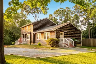 370 S Country Rd, Brookhaven, NY 11719 - Photo 35