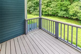 405 Bentley Ct, Brewster, NY 10509 - Photo 33