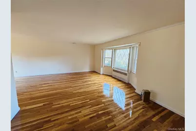 71 Willits Road, Glen Cove, NY 11542 - Photo 3