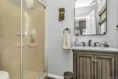 23 Emily Drive, Ronkonkoma, NY 11779 - Photo 15