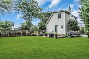 23 Emily Dr, Ronkonkoma, NY 11779 - Photo 27