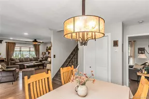 23 Emily Dr, Ronkonkoma, NY 11779 - Photo 9
