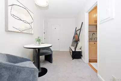 11 Bryant Crescent #1J, White Plains, NY 10605 - Photo 15