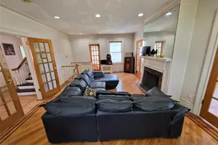 194-04 110th Rd, Saint Albans, NY 11412 - Photo 15