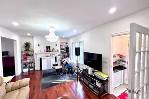 15-31 145th Pl, Whitestone, NY 11357 - Photo 5