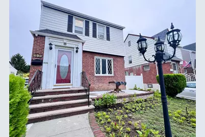 1531 145th Place, Whitestone, NY 11357 - Photo 3
